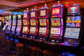 toto50 aplikasi pengalaman bermain kasino slot live casino mobile antarmuka sentuh Indonesia